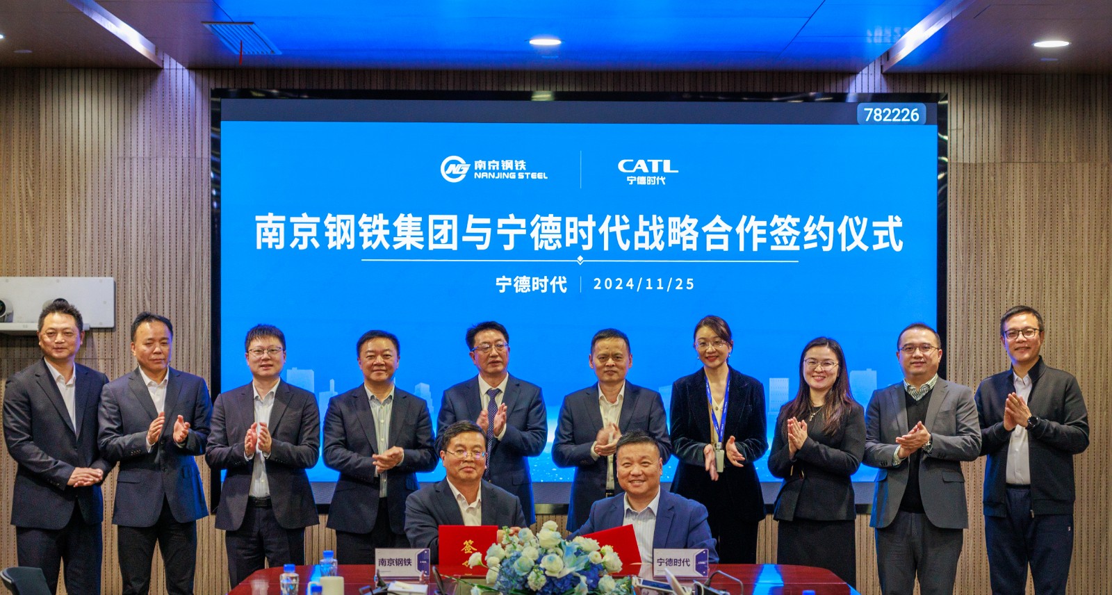 1126配图.jpg 1126配图.jpg